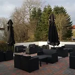 Rode-kro 3*