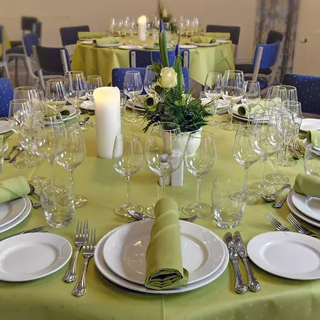 Rode-kro Πανδοχείο 3*