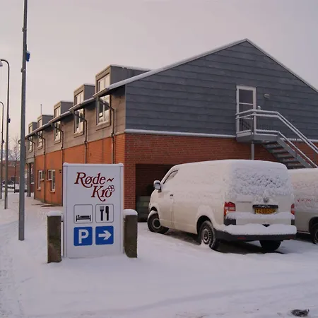 Rode-kro Inn 3*